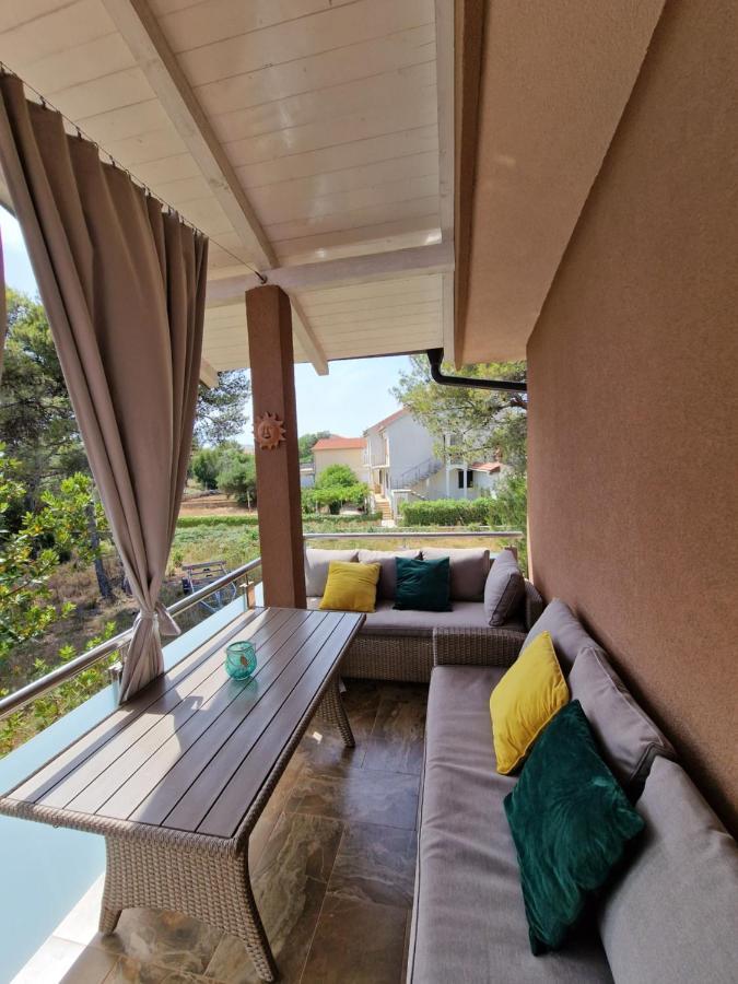 Apartments Marija Vir Dış mekan fotoğraf