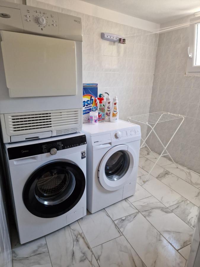 Apartments Marija Vir Dış mekan fotoğraf
