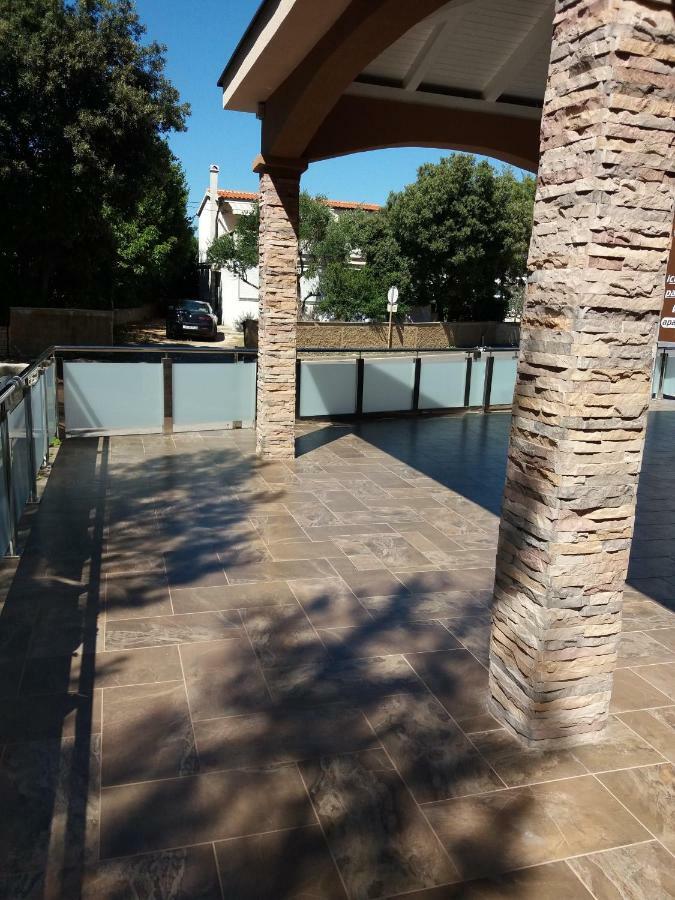 Apartments Marija Vir Dış mekan fotoğraf